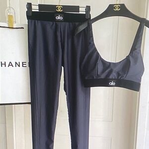 ALO Yoga Black Leggings